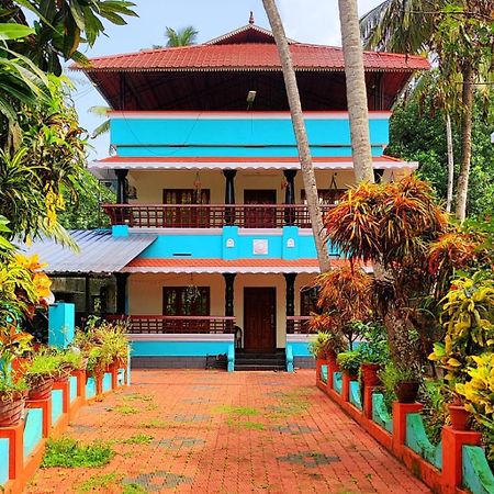 Happy Buddha Homestay Варкала Екстериор снимка