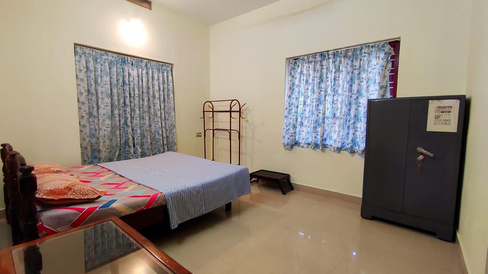 Happy Buddha Homestay Варкала Екстериор снимка