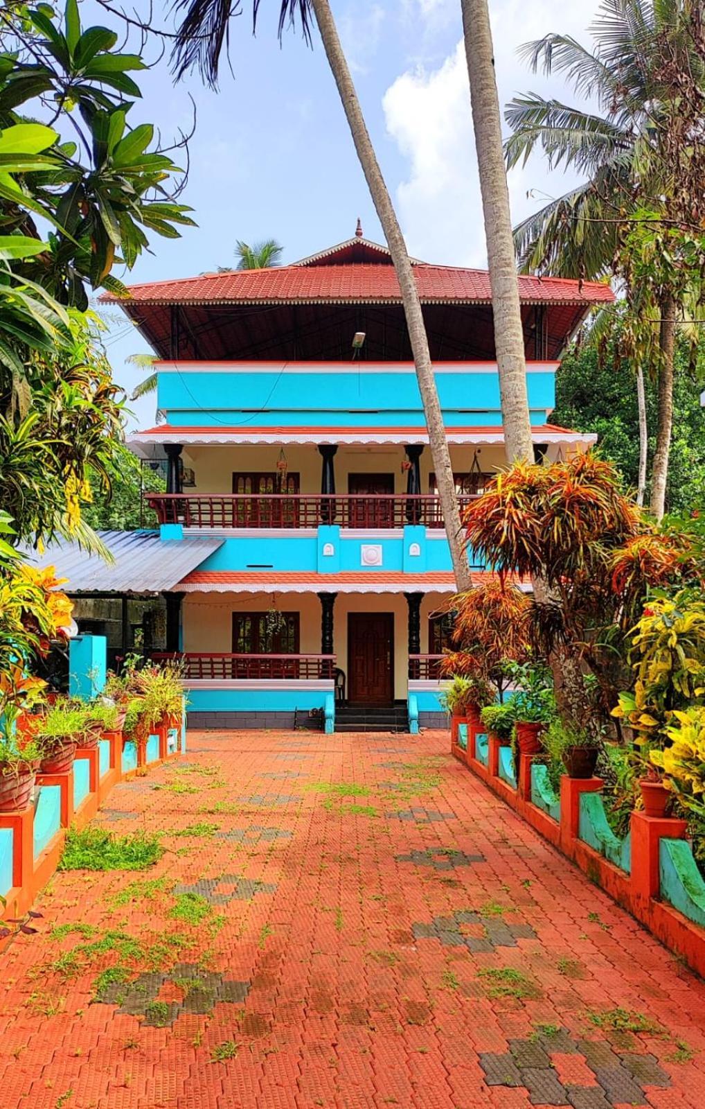 Happy Buddha Homestay Варкала Екстериор снимка